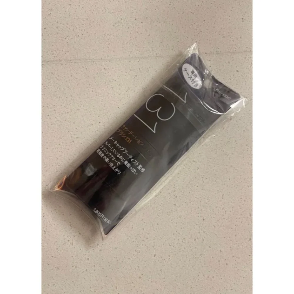 SHISEIDO 131 Make up Brush NIB - Picture 2 of 2